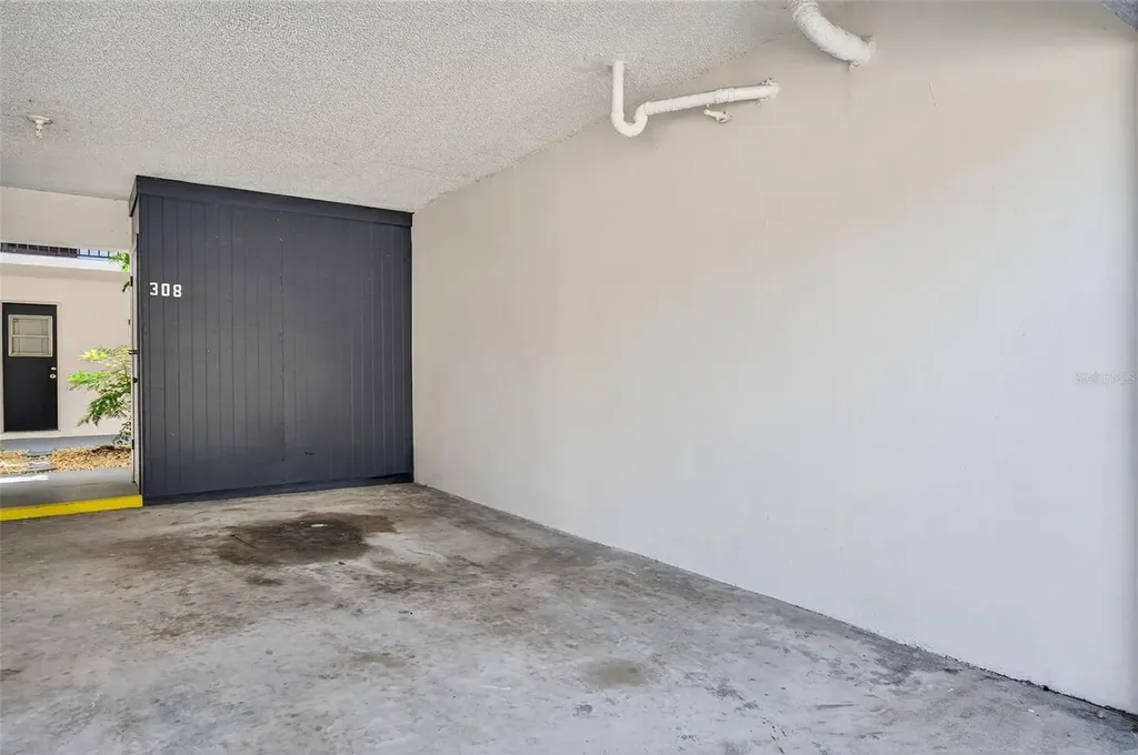 1127 King Arthur Court Dunedin FL 34698