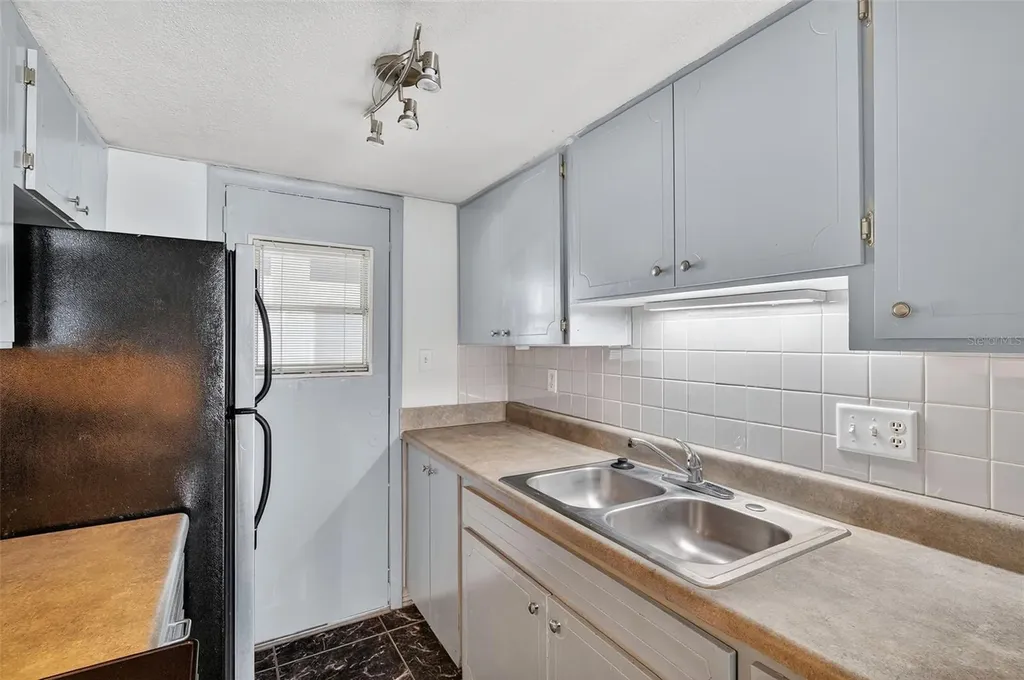 1127 King Arthur Court Dunedin FL 34698