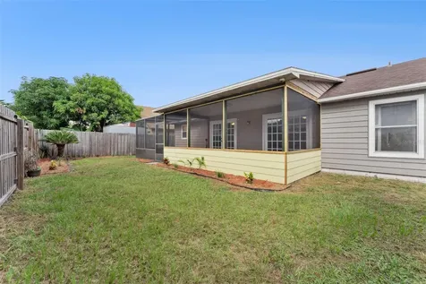 212 S Bristol Circle Sanford FL 32773