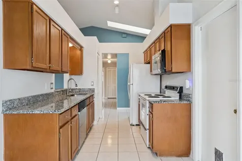 212 S Bristol Circle Sanford FL 32773