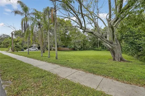 5208 E 122nd Avenue Temple Terrace FL 33617