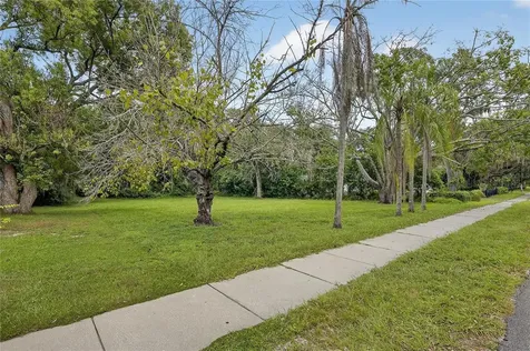 5208 E 122nd Avenue Temple Terrace FL 33617