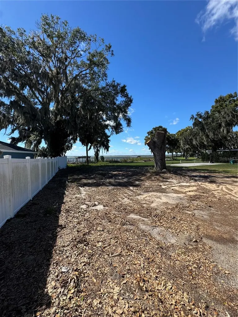 1200 Northshore Drive Eustis FL 32726