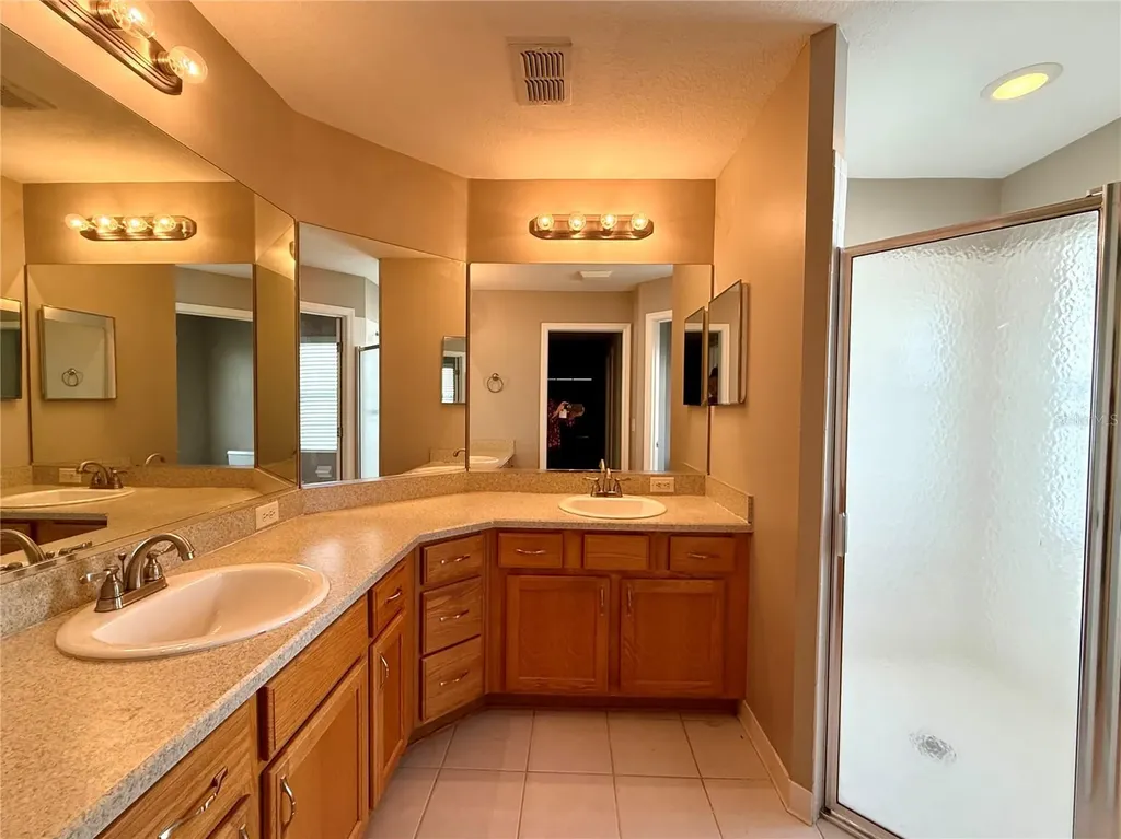 15235 SW 14th Avenue Road Ocala FL 34473