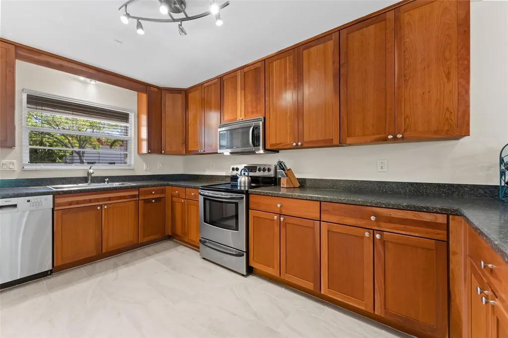 2700 Bayshore Boulevard Dunedin FL 34698