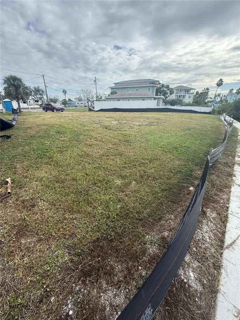 14060 W Parsley Drive Madeira Beach FL 33708