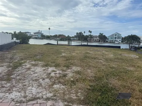 14060 W Parsley Drive Madeira Beach FL 33708