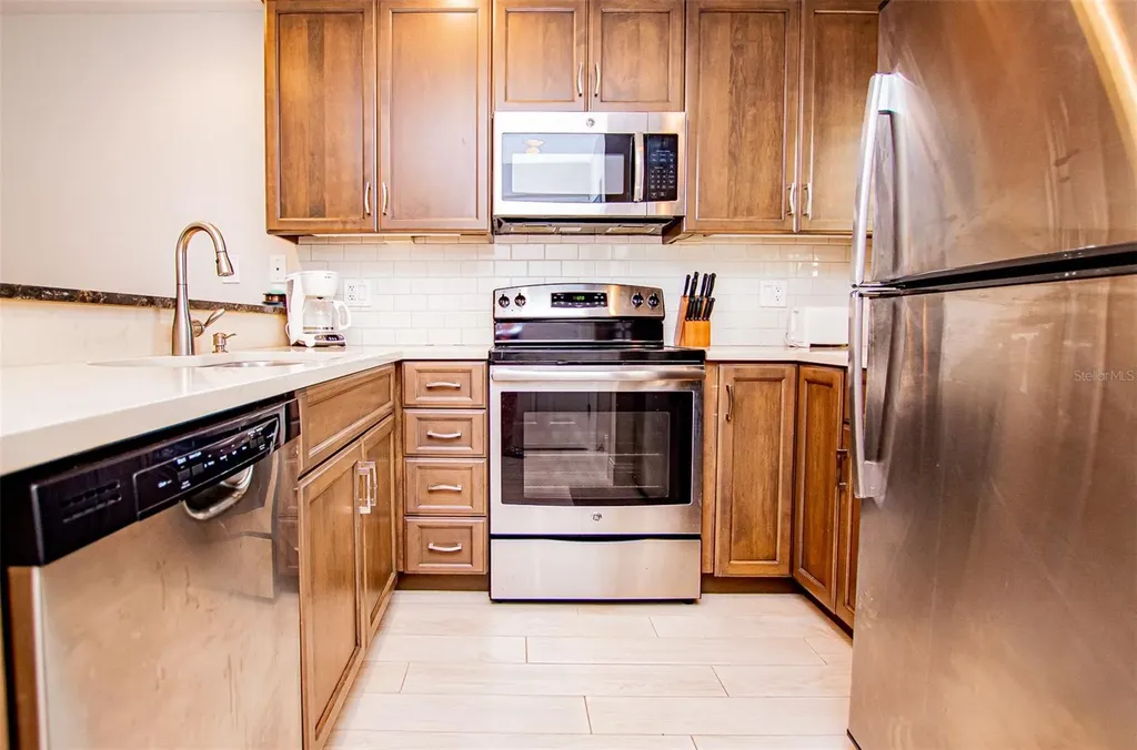 29130 Bay Hollow Drive Wesley Chapel FL 33543