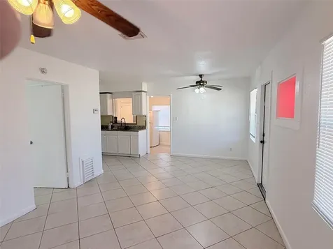 4618 20th Avenue S St Petersburg FL 33711