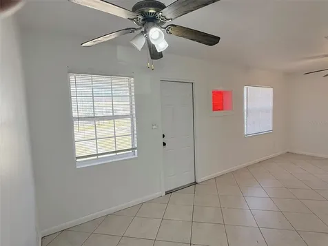 4618 20th Avenue S St Petersburg FL 33711