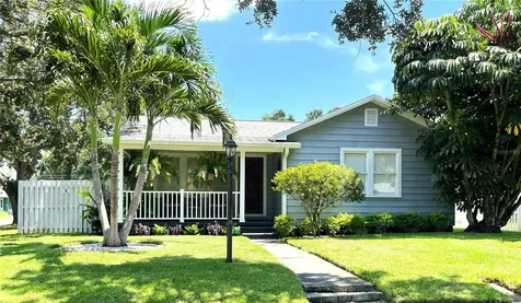 931 35th Street N St Petersburg FL 33713