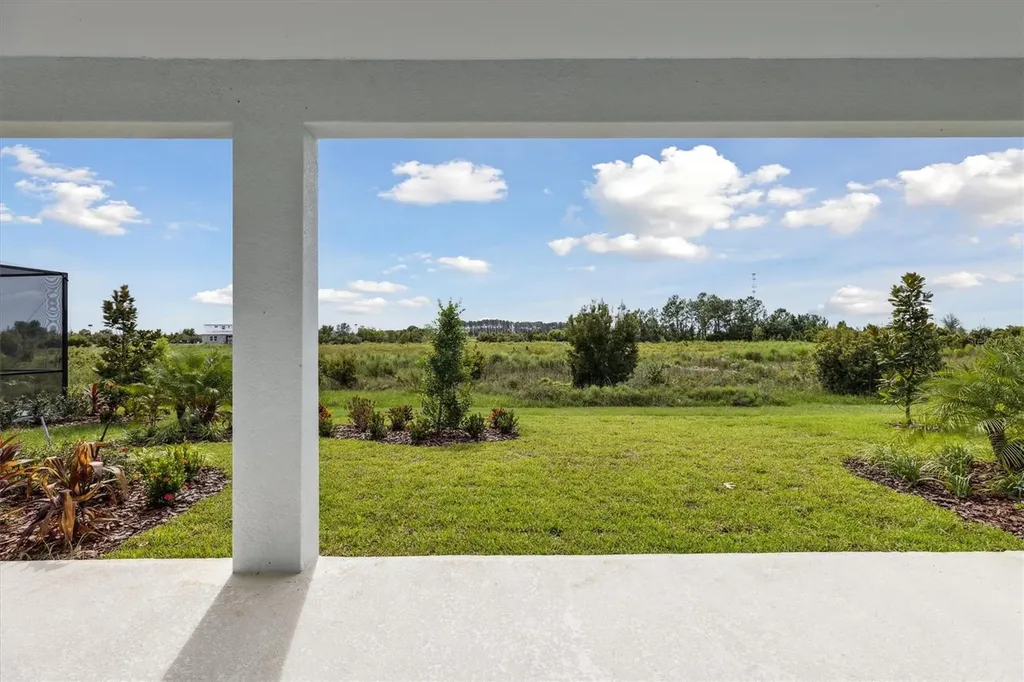 10303 Surrey Rose Drive San Antonio FL 33576