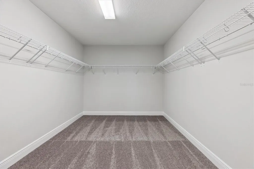 9711 Surrey Rose Drive San Antonio FL 33576