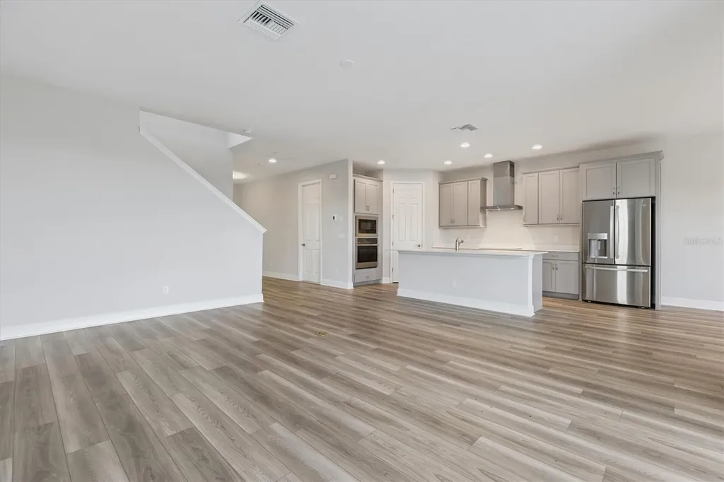 9711 Surrey Rose Drive San Antonio FL 33576