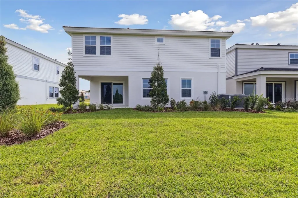 9711 Surrey Rose Drive San Antonio FL 33576