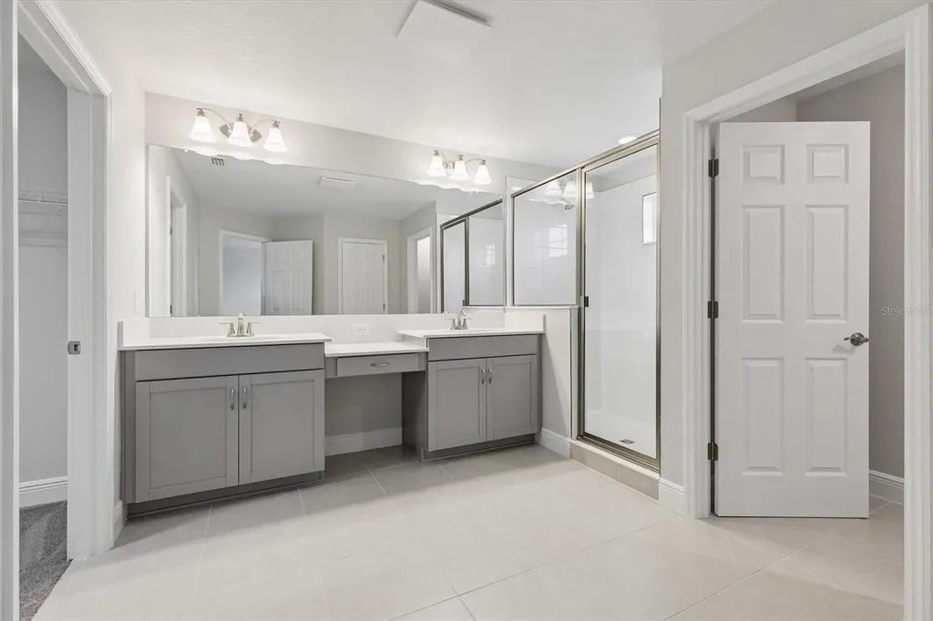 9711 Surrey Rose Drive San Antonio FL 33576