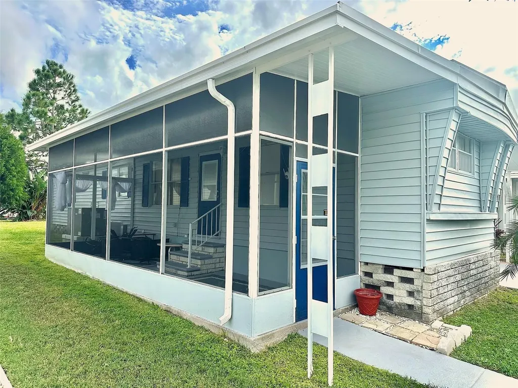 9790 66th Street Pinellas Park FL 33782
