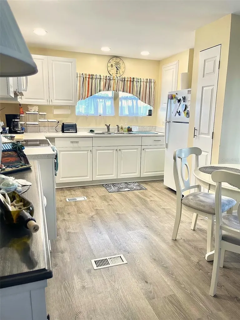9790 66th Street Pinellas Park FL 33782