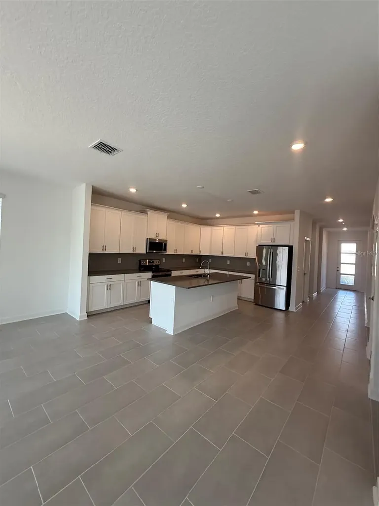 1123 Kingsbarn Street Davenport FL 33896