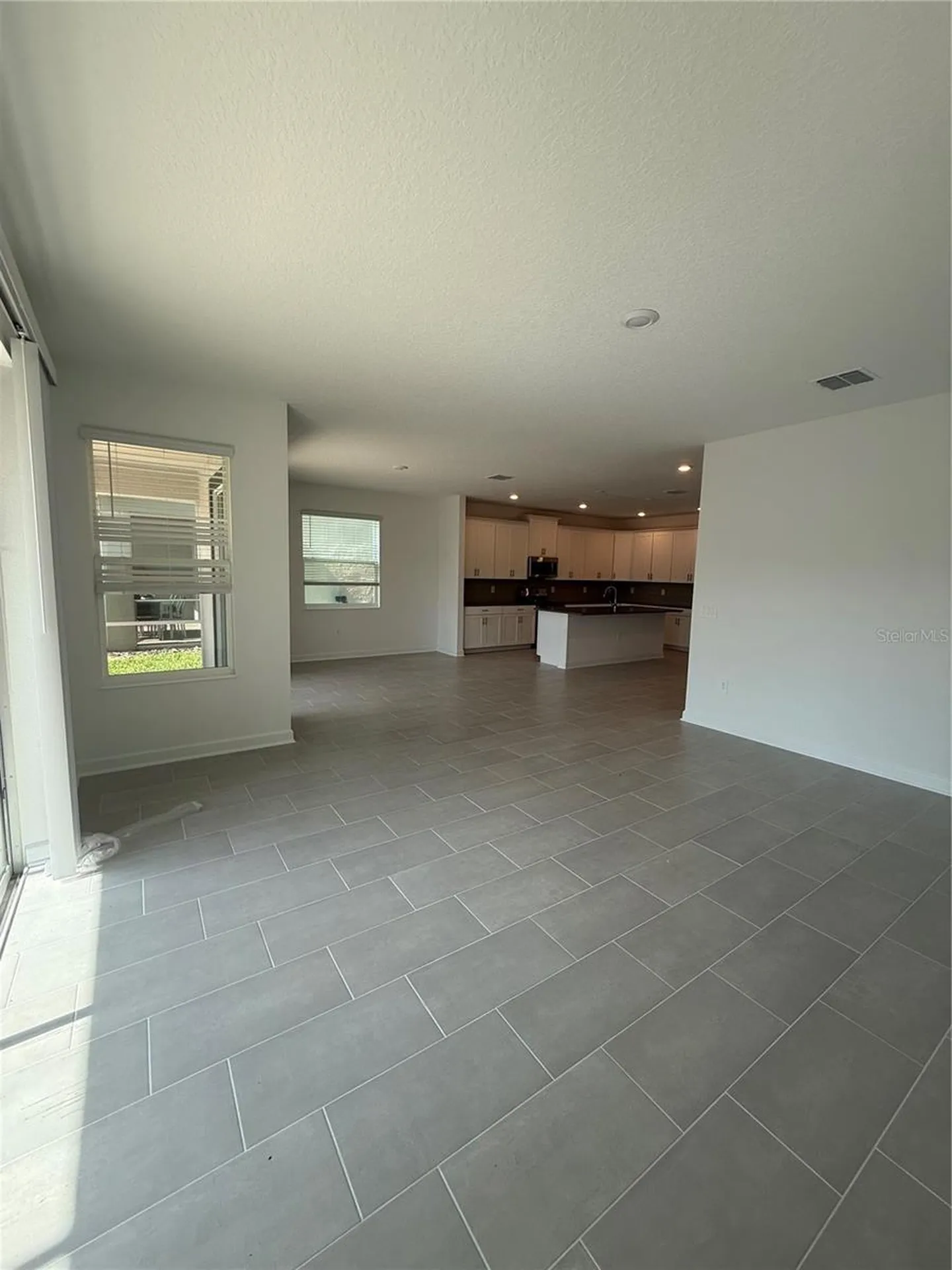 1123 Kingsbarn Street Davenport FL 33896