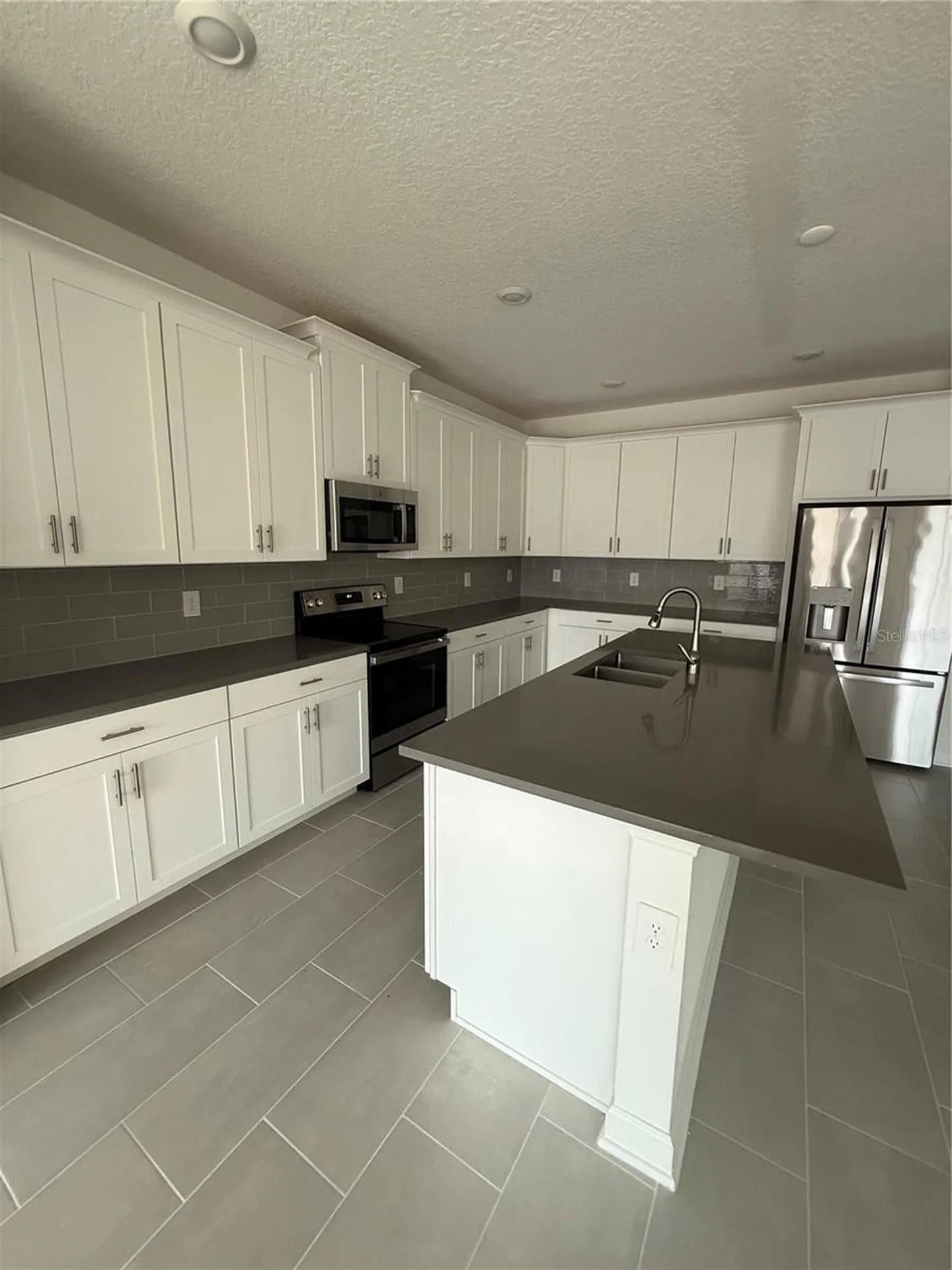 1123 Kingsbarn Street Davenport FL 33896