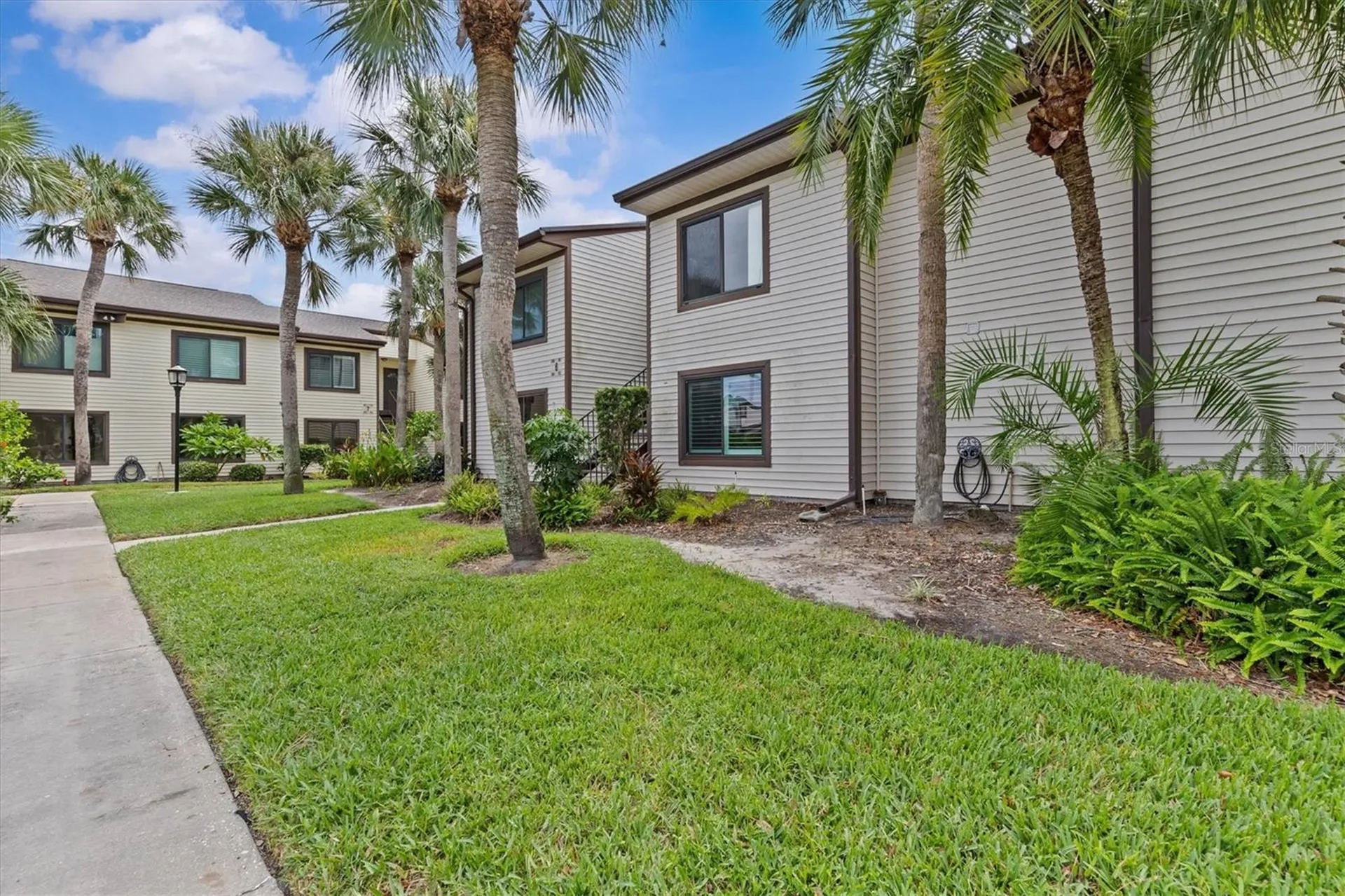 388 Moorings Cove Drive Tarpon Springs FL 34689