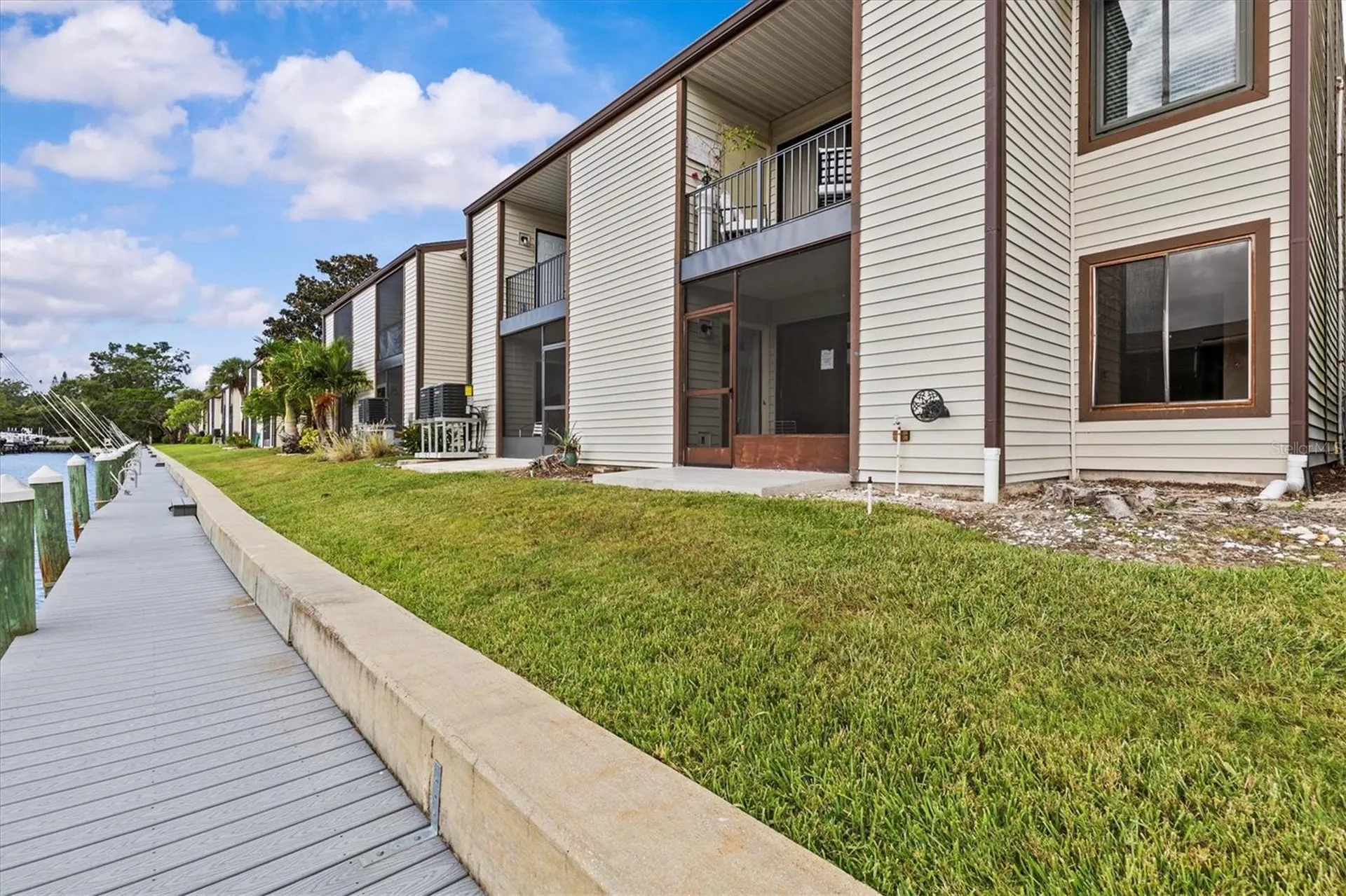 388 Moorings Cove Drive Tarpon Springs FL 34689
