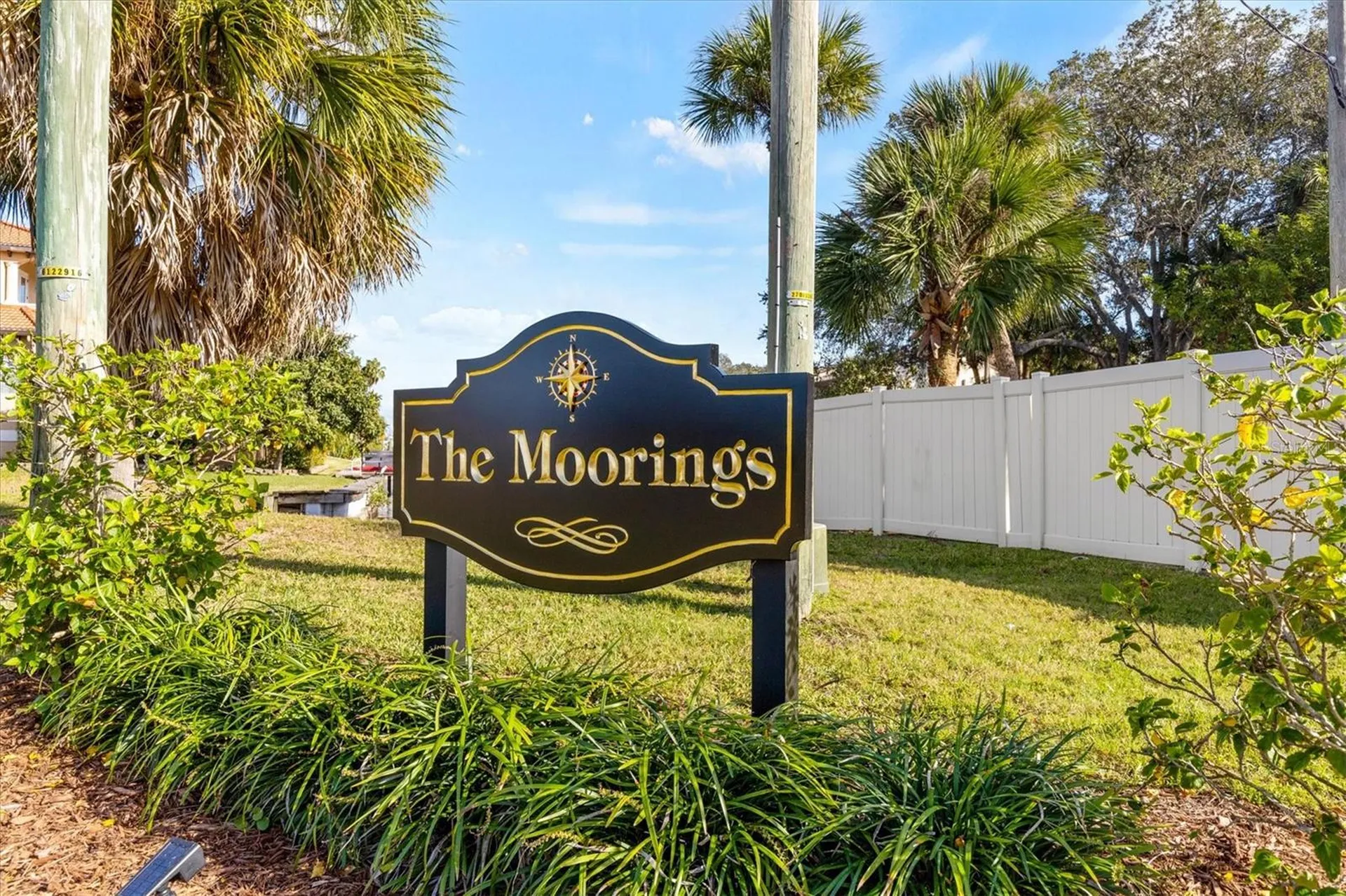 388 Moorings Cove Drive Tarpon Springs FL 34689