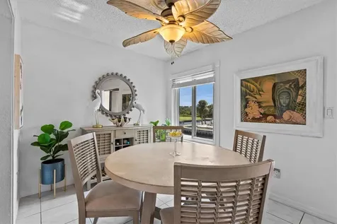 388 Moorings Cove Drive Tarpon Springs FL 34689