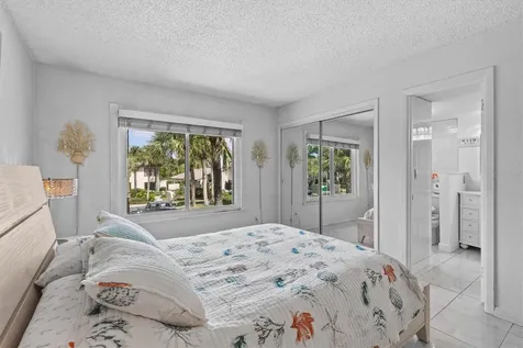 388 Moorings Cove Drive Tarpon Springs FL 34689