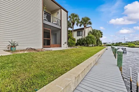 388 Moorings Cove Drive Tarpon Springs FL 34689