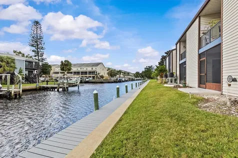 388 Moorings Cove Drive Tarpon Springs FL 34689