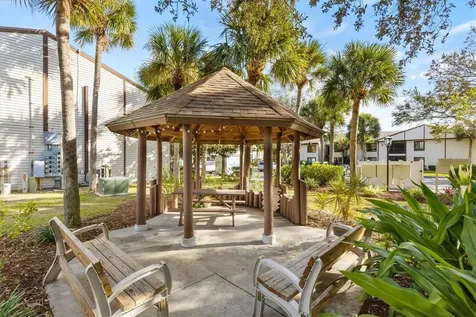 388 Moorings Cove Drive Tarpon Springs FL 34689