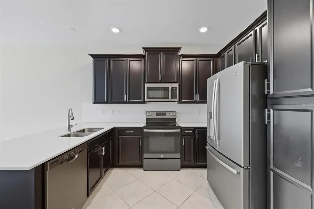 1224 Royal St George Boulevard Davenport FL 33896