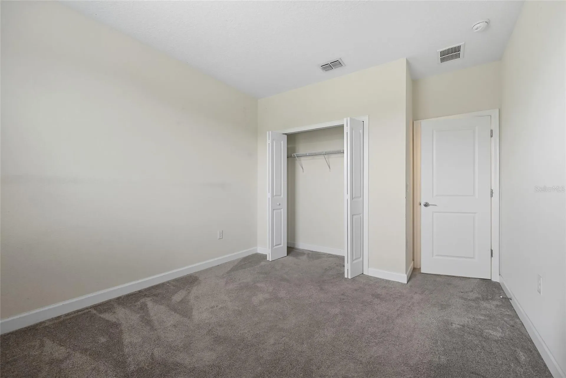 1224 Royal St George Boulevard Davenport FL 33896