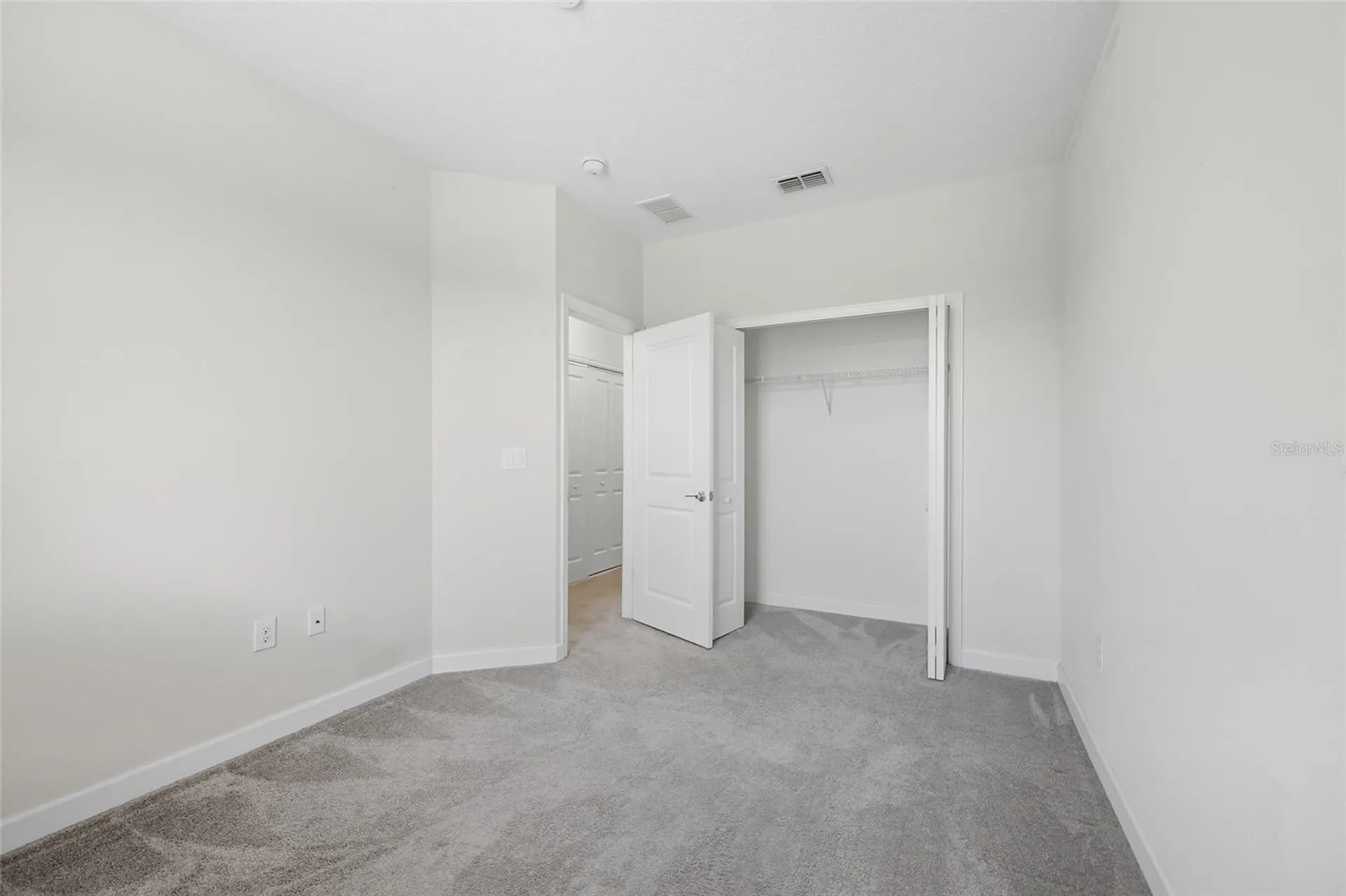 1224 Royal St George Boulevard Davenport FL 33896