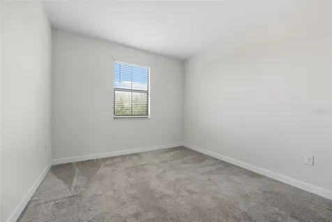 1224 Royal St George Boulevard Davenport FL 33896