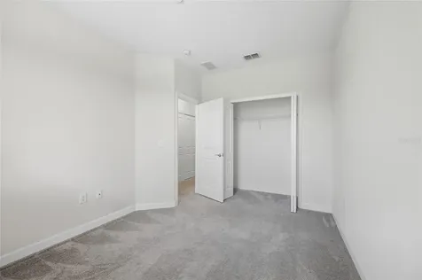 1224 Royal St George Boulevard Davenport FL 33896