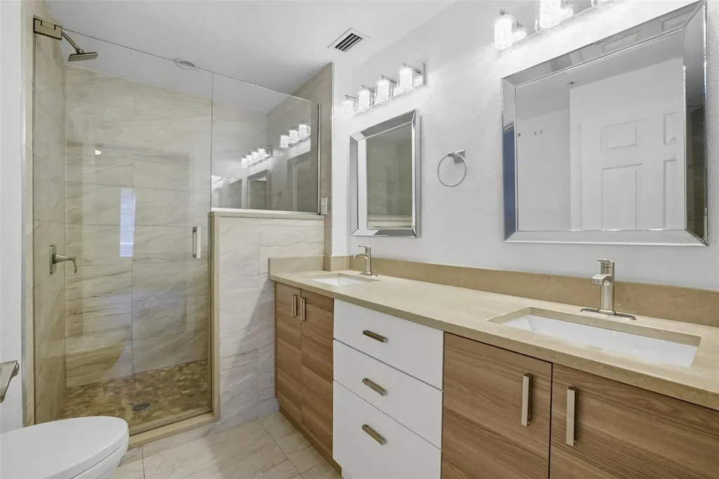 6401 Aragon Way Fort Myers FL 33966