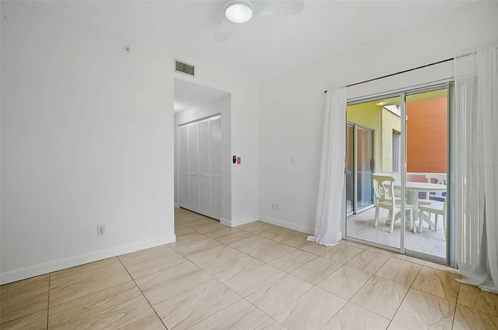 6401 Aragon Way Fort Myers FL 33966