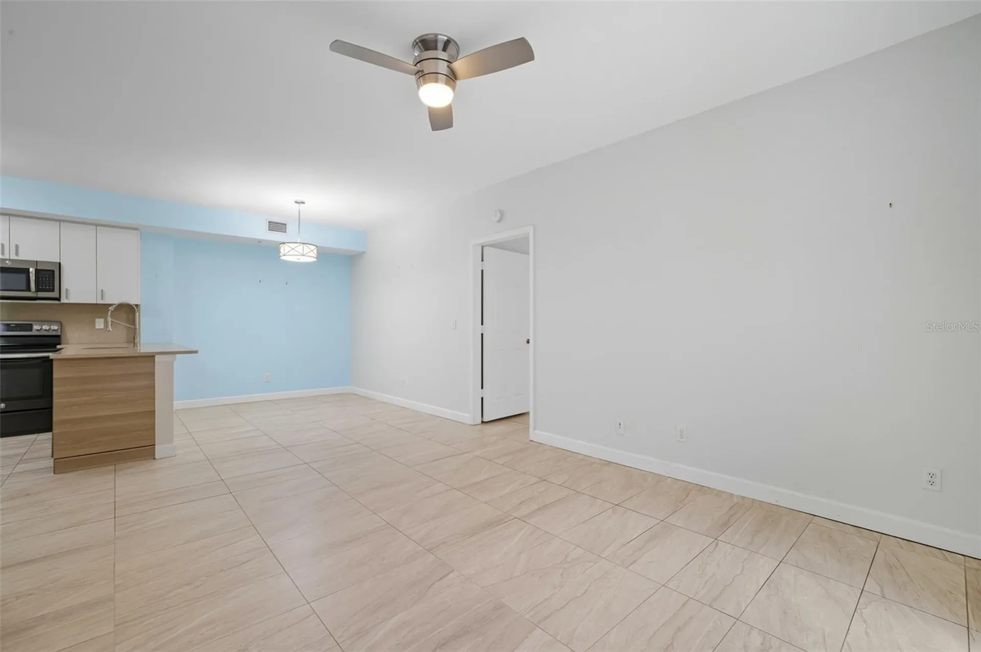 6401 Aragon Way Fort Myers FL 33966