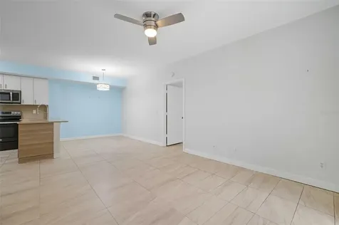 6401 Aragon Way Fort Myers FL 33966