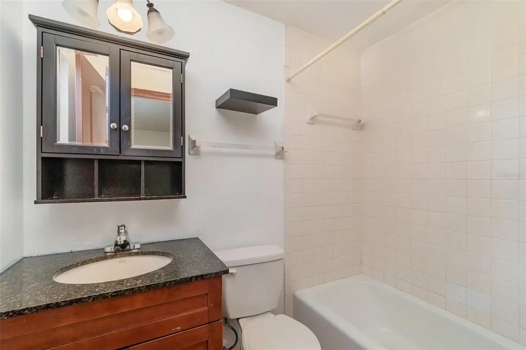 2729 Broadway Fort Myers FL 33901