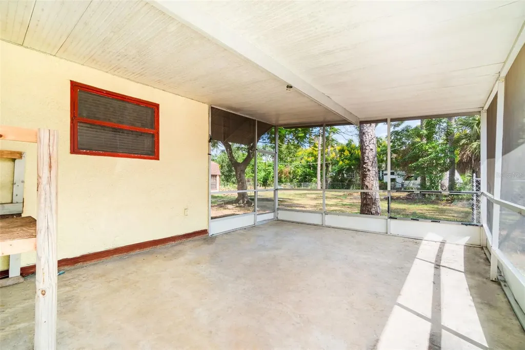 2729 Broadway Fort Myers FL 33901