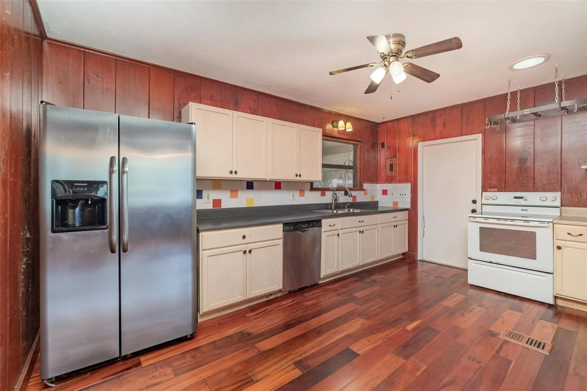 2729 Broadway Fort Myers FL 33901