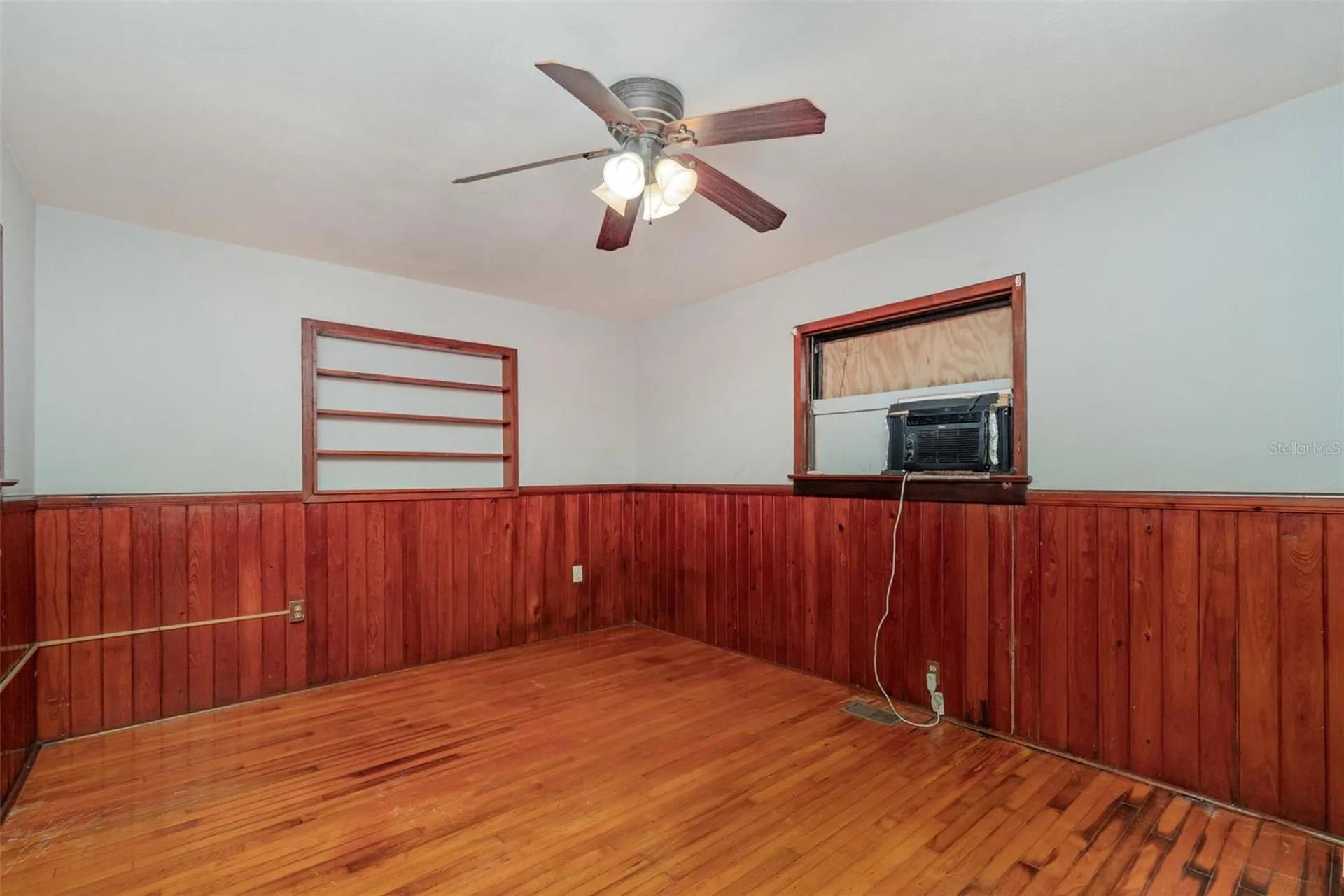 2729 Broadway Fort Myers FL 33901