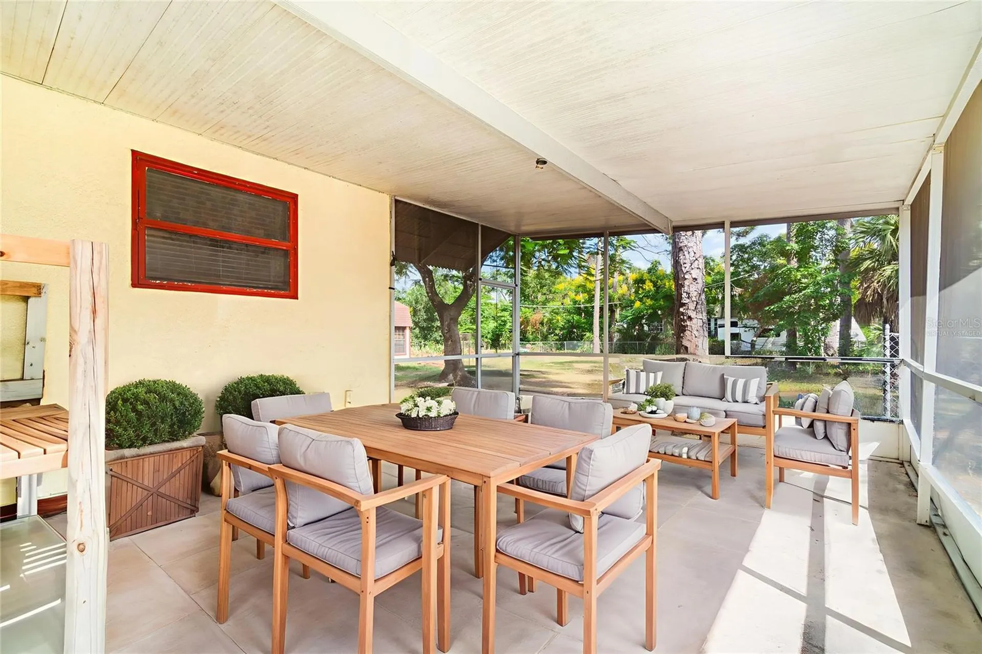 2729 Broadway Fort Myers FL 33901