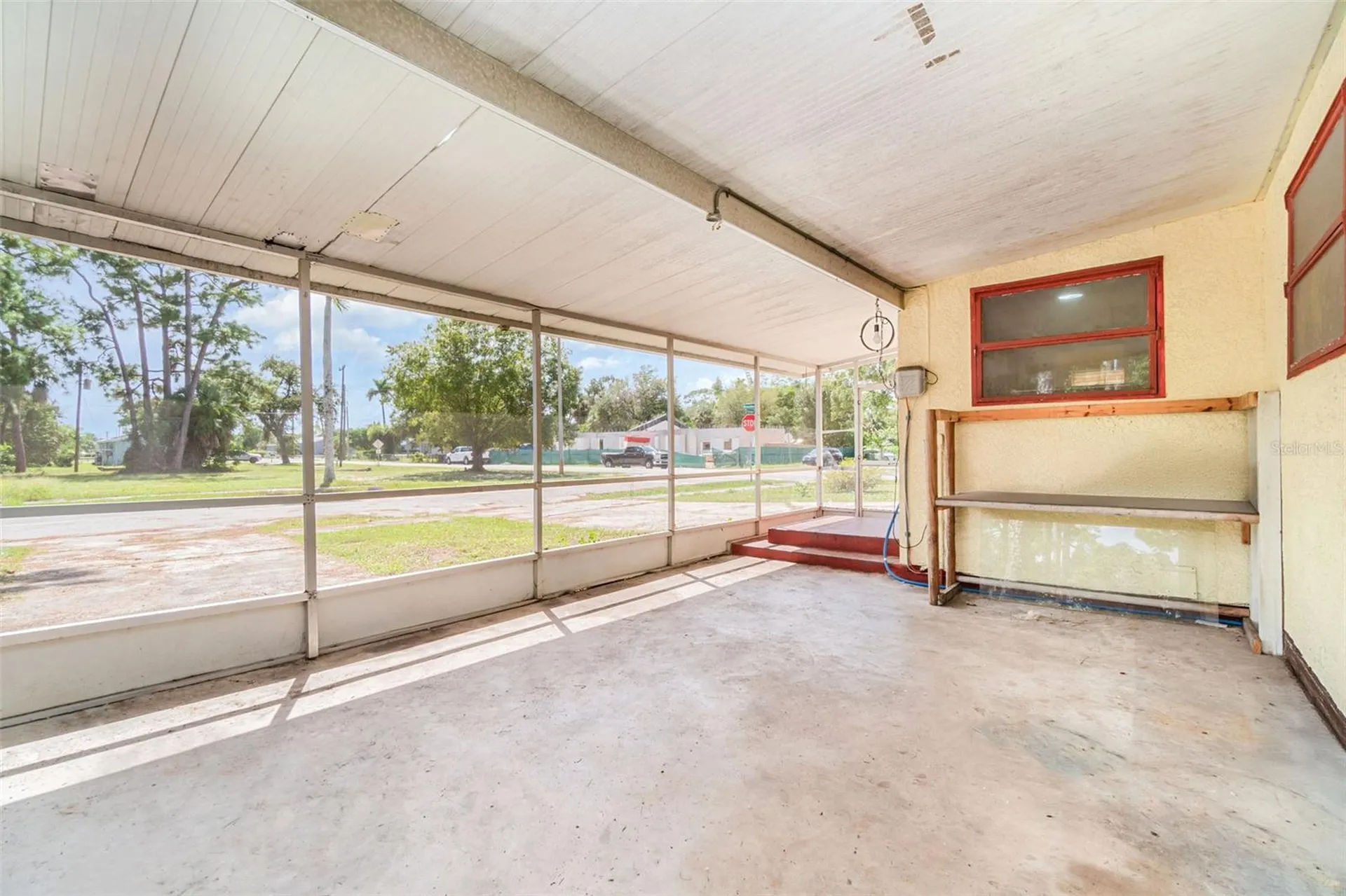 2729 Broadway Fort Myers FL 33901