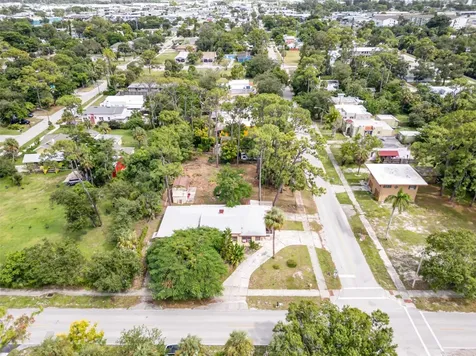 2729 Broadway Fort Myers FL 33901
