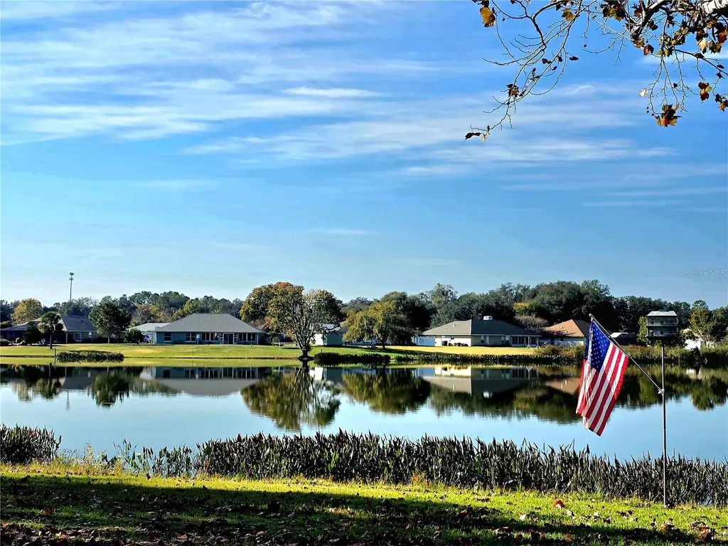 93 Hickory Loop Ocala FL 34472